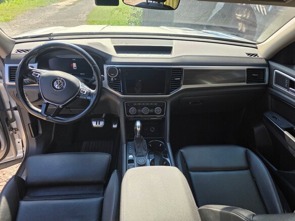 2018 Volkswagen Teramont I, серебристый - вид 1