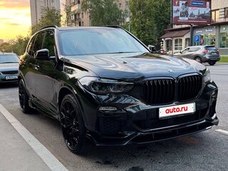 2021 BMW X5 40i IV (G05/G18), чёрный, 6900000 рублей, вид 3