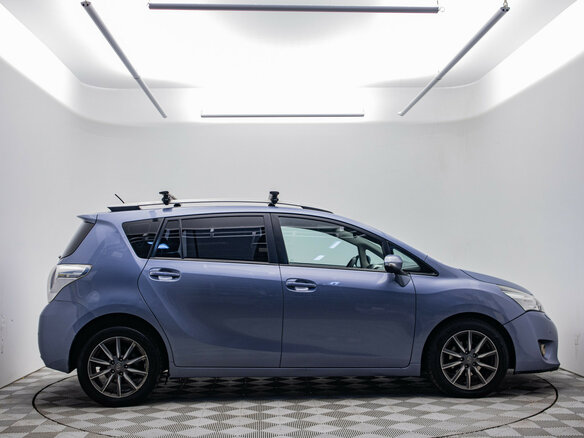 2013 Toyota Verso I Рестайлинг, серый, 1128000 рублей - вид 3