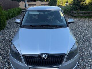 2011 Skoda Fabia II Рестайлинг, серебристый, 625000 рублей, вид 1