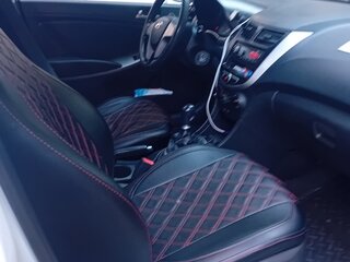 2015 Hyundai Solaris I Рестайлинг, белый, 420000 рублей, вид 5