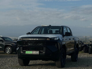 2026 Toyota Hilux IX, чёрный, 6600000 рублей, вид 2