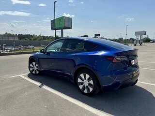 2021 Tesla Model Y Long Range I, синий, 4500000 рублей, вид 3