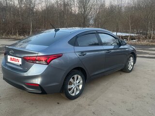 2017 Hyundai Solaris II, серый, 750000 рублей, вид 3