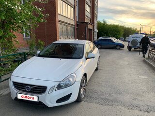 2013 Volvo S60 II, белый, 1190000 рублей, вид 1