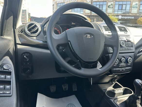 2026 Lada (ВАЗ) Granta Cross I Рестайлинг, чёрный, 1291000 рублей - вид 8