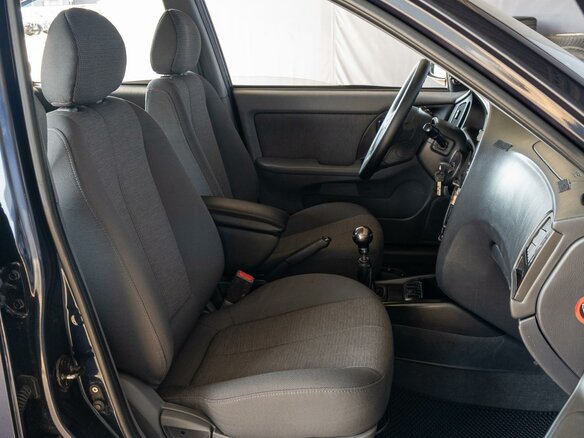 2005 Hyundai Elantra III (XD2) Рестайлинг, синий - вид 7