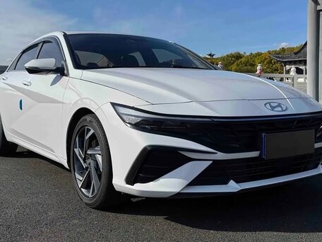 2022 Hyundai Elantra VII (CN7), белый, 1630000 рублей, вид 2