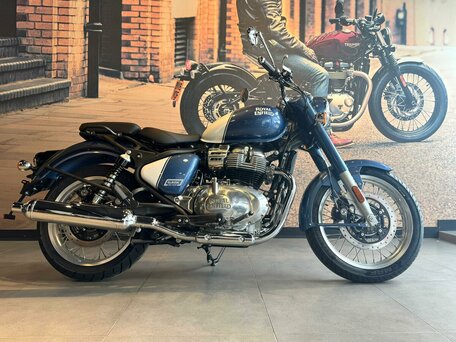 2026 Royal Enfield Classic 650, синий, 703000 рублей, вид 4