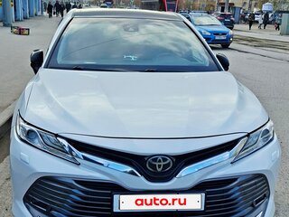 2019 Toyota Camry VIII (XV70), белый, 3000000 рублей, вид 2