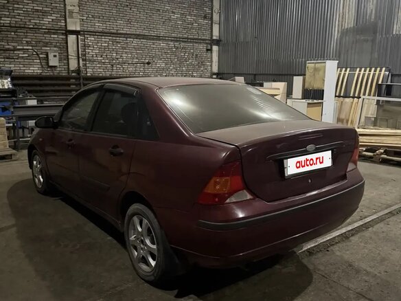 2003 Ford Focus I Рестайлинг, красный, 310000 рублей - вид 3