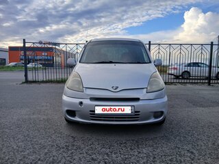 1999 Toyota FunCargo, серебристый, 335000 рублей, вид 3