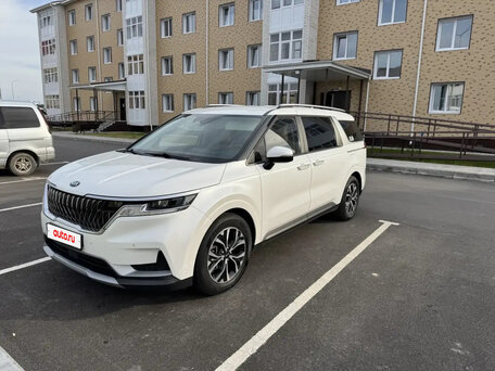 2021 Kia Carnival IV, белый, 3650000 рублей, вид 1