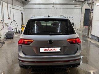 2021 Volkswagen Tiguan II Рестайлинг, серый, 3600000 рублей, вид 5