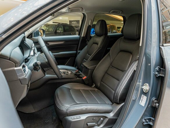 2026 Mazda CX-5 II Рестайлинг, серый, 5040000 рублей - вид 19