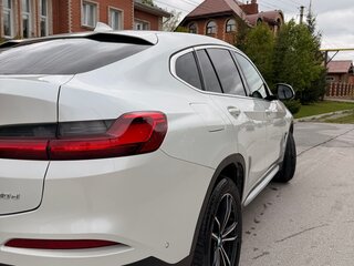 2019 BMW X4 20d II (G02), белый, 4400000 рублей, вид 4