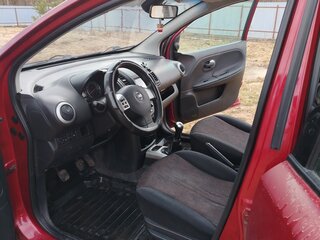 2010 Nissan Note I Рестайлинг, красный, 370000 рублей, вид 4