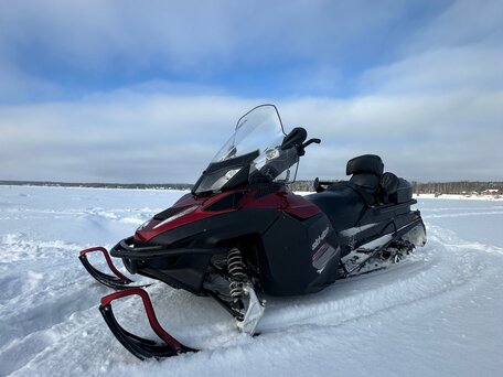 2013 BRP Ski-Doo Expedition SE 1200, красный, 1210000 рублей, вид 4