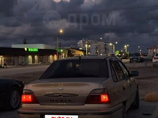 2006 Daewoo Nexia I, бежевый, 135000 рублей, вид 2