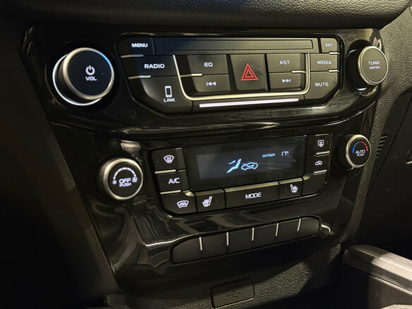 2018 Geely Emgrand X7 I Рестайлинг 2, белый, 1215000 рублей - вид 9