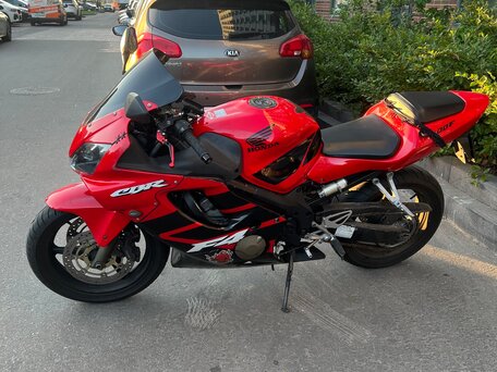 2002 Honda CBR 600F, красный, 410000 рублей, вид 4