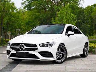 2023 Mercedes-Benz CLA 180 II (C118, X118) Рестайлинг, белый, 2110500 рублей, вид 3