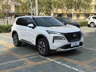2023 Nissan X-Trail IV, белый, 3120000 рублей, вид 5