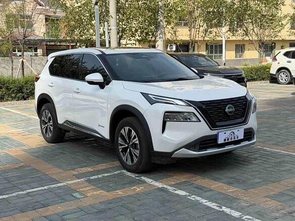 2023 Nissan X-Trail IV, белый, 3120000 рублей - вид 4