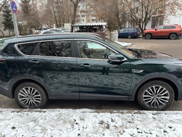 2024 Jetour X70+ I Рестайлинг, зелёный, 2350000 рублей - вид 3