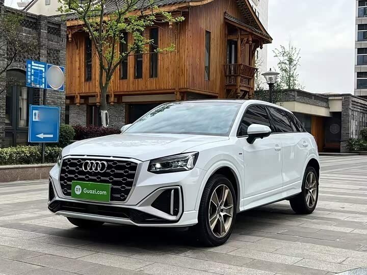 Открыть фотографии: Audi Q2 I Рестайлинг