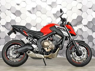 2017 Honda CB 650F, красный, 725000 рублей, вид 3