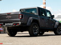 2023 Jeep Gladiator II (JT), серый, 7590000 рублей - вид 3