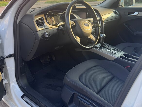 2013 Audi A4 IV (B8) Рестайлинг, белый, 1090000 рублей - вид 12