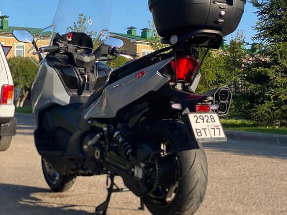 2023 Sym Maxsym TL 500, серый, 630000 рублей - вид 9