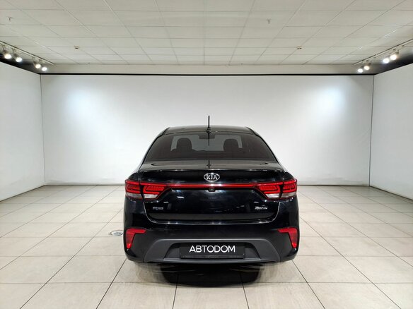 2018 Kia Rio IV, чёрный, 1025000 рублей - вид 8