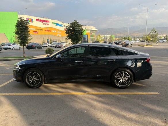 2021 Kia K5 III, синий, 2290000 рублей - вид 2