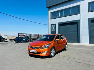 2014 Hyundai Solaris I Рестайлинг, оранжевый, 1129000 рублей, вид 2