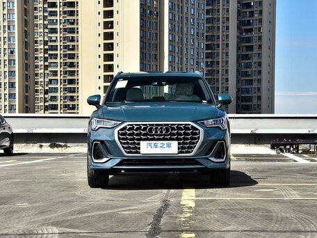 2026 Audi Q3 35 TFSI II (F3), голубой, 3900000 рублей, вид 2