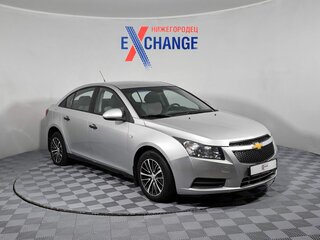 2011 Chevrolet Cruze I, серебристый, 499000 рублей, вид 2
