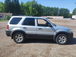 2006 Ford Maverick III, серебристый, 630000 рублей, вид 4