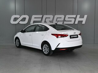 2021 Hyundai Solaris II Рестайлинг, белый, 1650000 рублей, вид 2