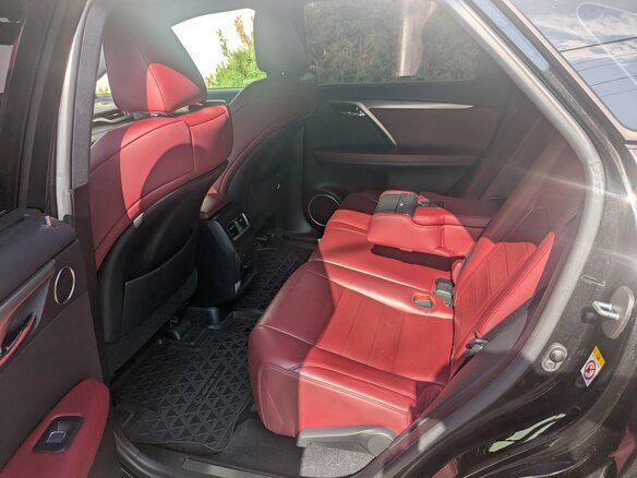 2018 Lexus RX 300 IV, чёрный, 4050000 рублей - вид 4