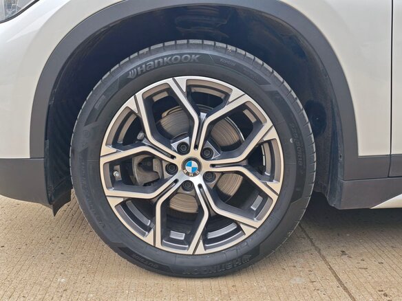 2022 BMW X1 20Li sDrive II (F48) Рестайлинг, белый - вид 14