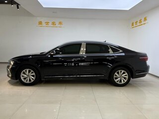 2022 Volkswagen Passat B8 Рестайлинг, чёрный, 1534000 рублей, вид 4