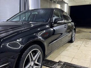 2007 Mercedes-Benz E-Класс 230 III (W211, S211) Рестайлинг, чёрный, 1400000 рублей, вид 3