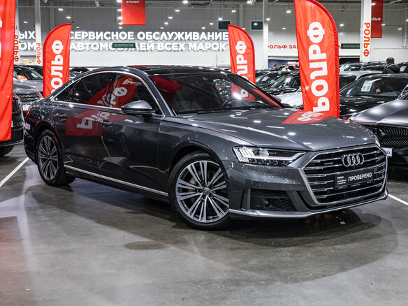 2019 Audi A8 50 TDI IV (D5), серый, 4849700 рублей - вид 2