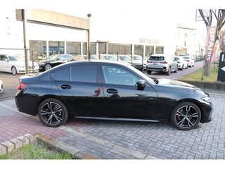 2023 BMW 3 серии 318i VII (G2x) Рестайлинг, чёрный, 2950055 рублей, вид 2