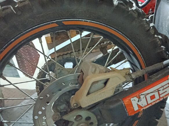 2005 Yamaha XG250 Tricker, оранжевый, 350000 рублей - вид 1