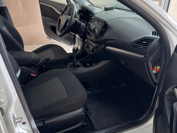 2021 Lada (ВАЗ) Vesta SW I, белый, 1035000 рублей - вид 12