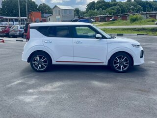 2022 Kia Soul III, белый, 2090000 рублей, вид 2